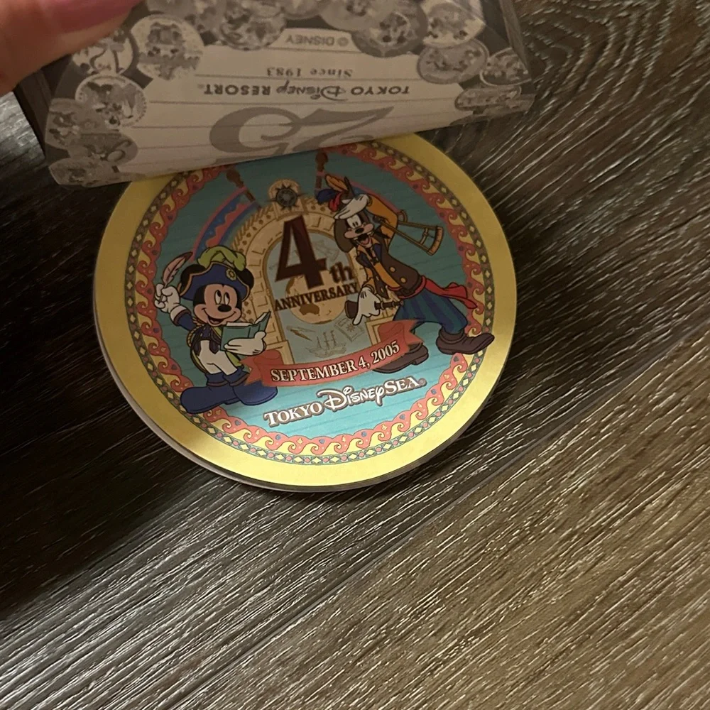 Disney Colorful 25th Anniversary notepad